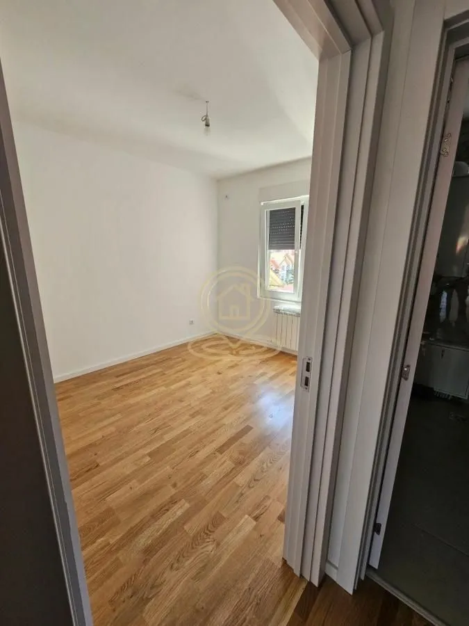 Prodaja, trosoban stan, 64m², Zvezdara Sve Podlokacije, Beograd