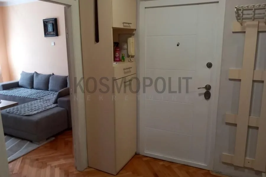 Rent, two bedroom apartment, 50m², Bajlonijeva Pijaca, Beograd