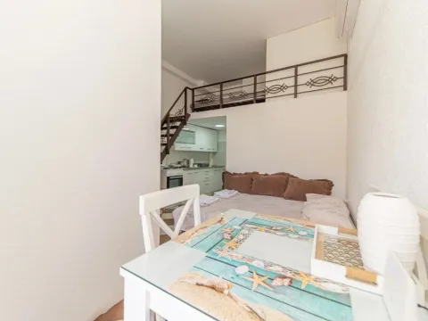 Izdavanje, jednosoban stan, 28m², Sutomore, Bar - image 2