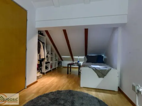 Sale, four bedroom apartment, 104m², Stari Grad, Beograd - image 16