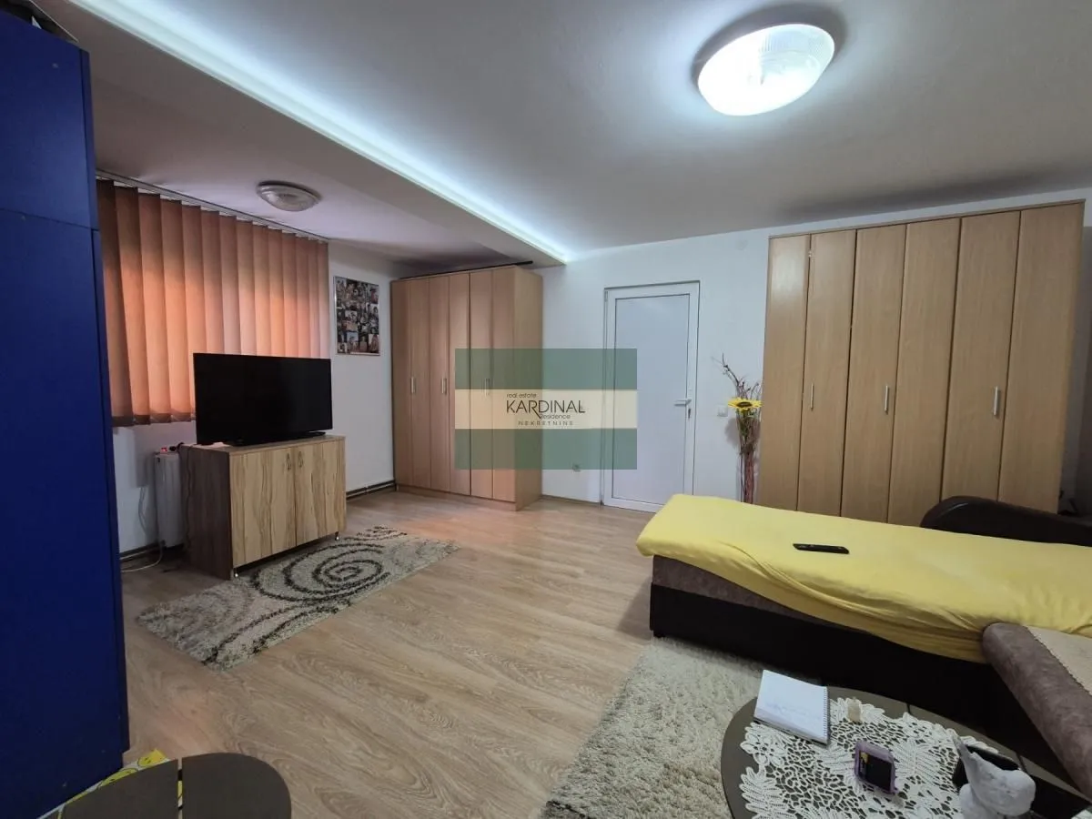 Sale, house, 181m², Kajsijar, Jagodina