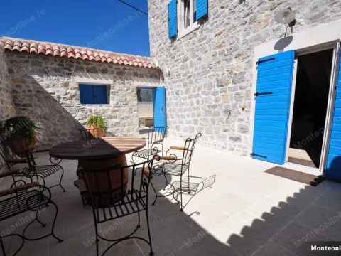 Prodaja, kuća, 105m², Tivat, Crna Gora - image 8