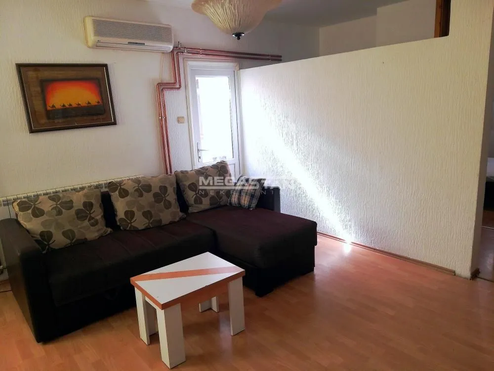 Sale, three bedroom apartment, 72m², Zemun Centar, Zemun Sve Podlokacije