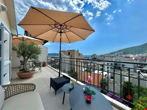 Izdavanje, dvosoban stan, 120m², Budva, Crna Gora - image 5