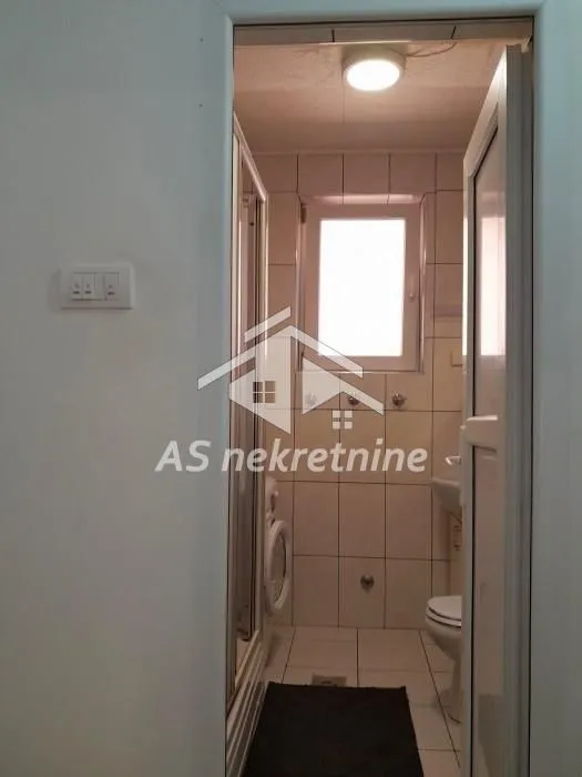 Rent, three bedroom apartment, 80m², Čukarica, Beograd