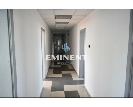 Rent, office space, 216m², Zemun Gornji Grad, Zemun Sve Podlokacije - image 4