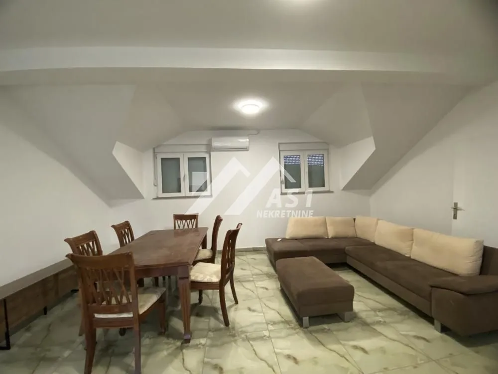 Izdavanje, trosoban stan, 75m², Stari Majur, Petrovaradin