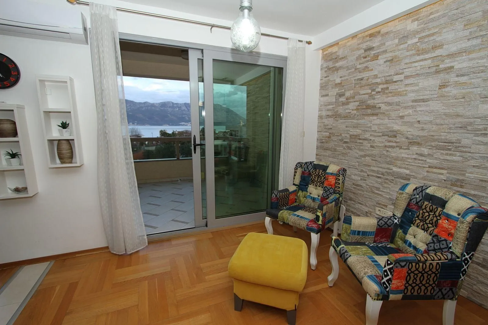 Rent, two bedroom apartment, 70m², Budva, Crna Gora