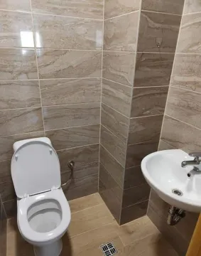 Izdavanje, jednosoban stan, 70m², Ljubović, Podgorica - image 2