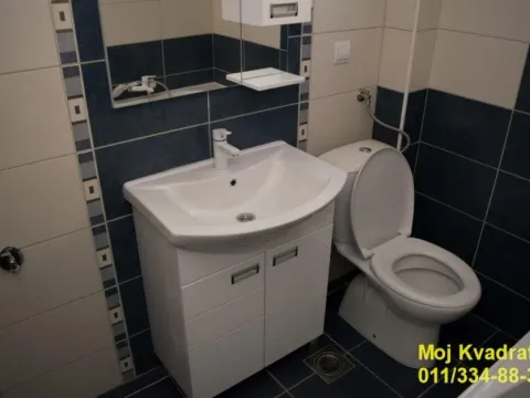 Prodaja, kuća, 265m², Ledine, Beograd - image 12