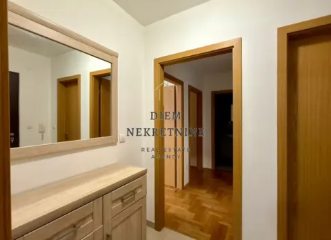 Sale, two bedroom apartment, 76m², Centar, Bar - image 7