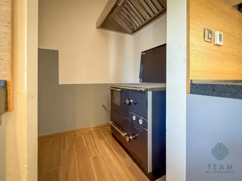 Sale, house, 330m², Centar, Kolašin - image 18