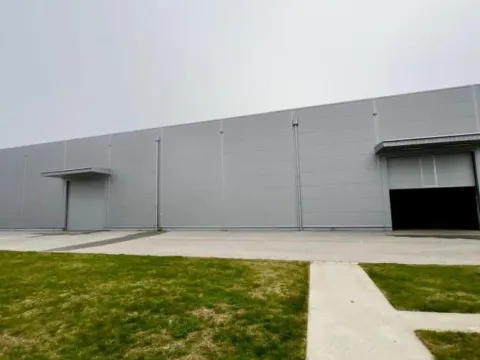 Izdavanje, poslovni prostor, 1201m², Kudeljarski Nasip, Pančevo - image 6