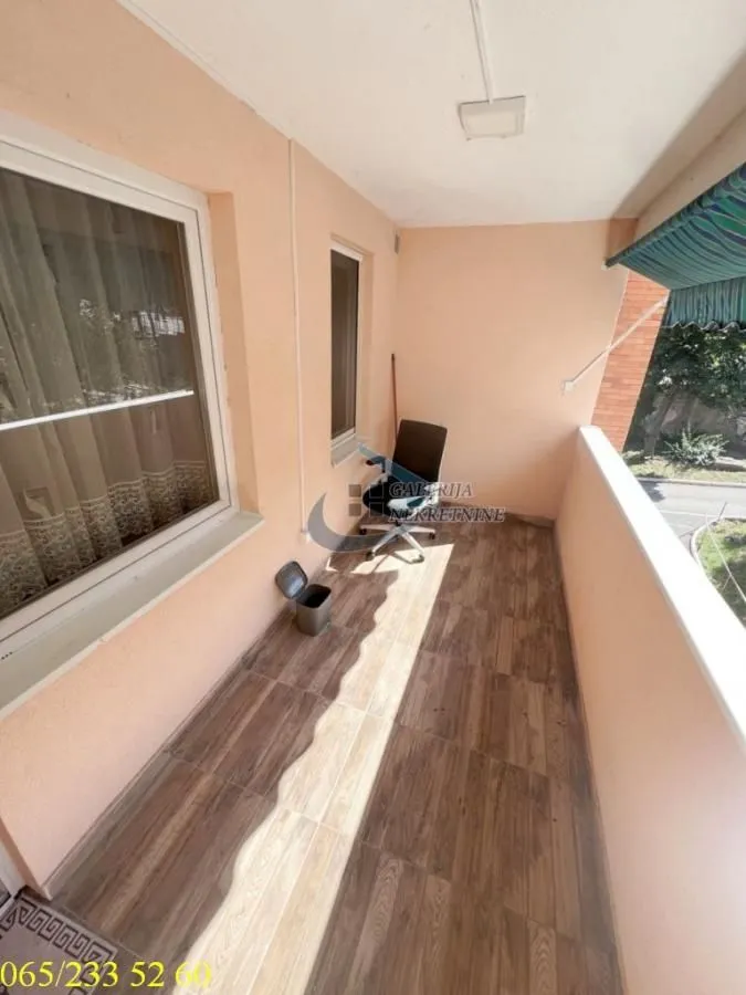 Sale, three bedroom apartment, 75m², Farmaceutski Fakultet, Voždovac Sve Podlokacije