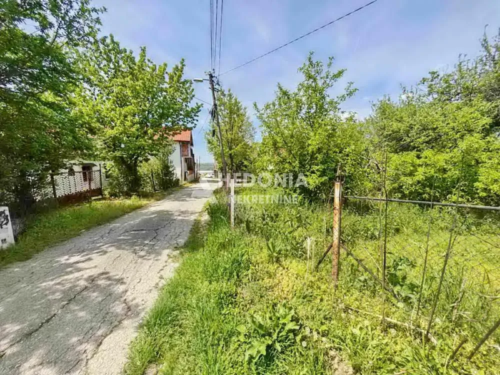 Prodaja, plac, 722m², Jajinci, Voždovac Sve Podlokacije