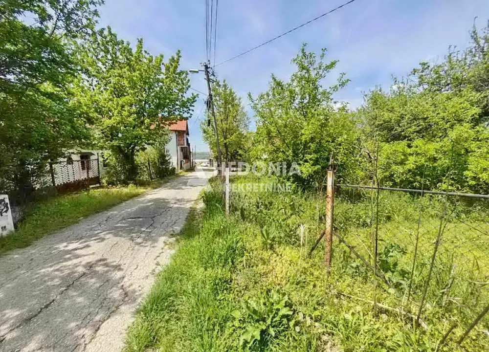 Sale, land lot, 722m², Jajinci, Voždovac Sve Podlokacije