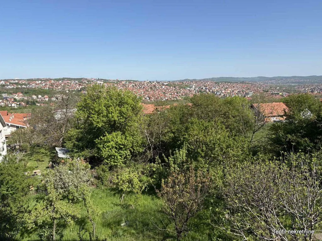 Prodaja, kuća, 700m², Mali Mokri Lug, Zvezdara Sve Podlokacije