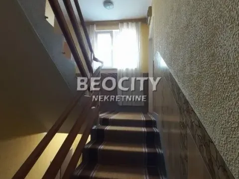 Sale, house, 200m², Salajka, Novi Sad Sve Podlokacije - image 7