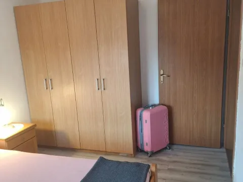 Izdavanje, jednosoban stan, 43m², Budva, Crna Gora - image 19