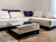 Izdavanje, dvosoban stan, 70m², Centar, Podgorica - image 4