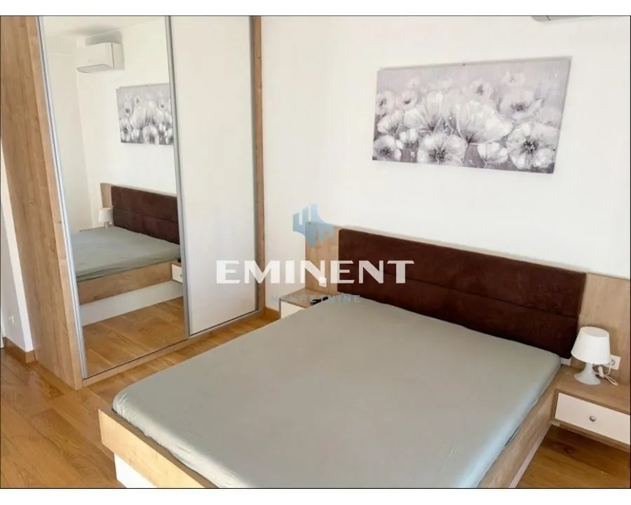 Izdavanje, dvosoban stan, 56m², Novi Beograd Blok 65, Novi Beograd Sve Podlokacije