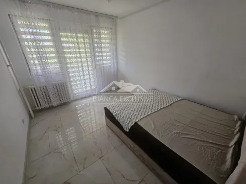 Prodaja, trosoban stan, 77m², Brace Jerković, Voždovac Sve Podlokacije - image 5