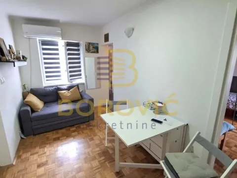 Prodaja, dvosoban stan, 44m², Stari Grad, Beograd - image 2