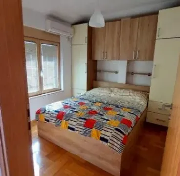 Prodaja, jednosoban stan, 46m², Stari Aerodrom, Podgorica - image 12