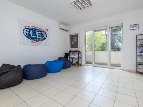 Sale, office space, 47m², Preko Morače, Podgorica - image 2