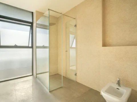 Sale, four bedroom apartment, 270m², Budva, Crna Gora - image 18