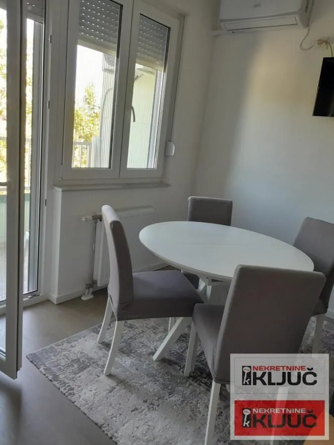 Prodaja, trosoban stan, 55m², Detelinara, Novi Sad Sve Podlokacije