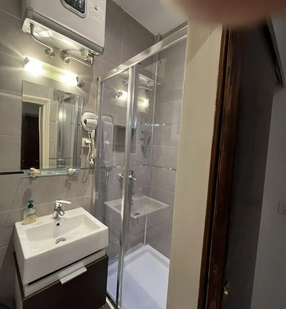 Rent, three bedroom apartment, 120m², Stari Grad, Beograd