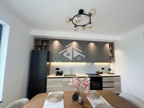 Rent, three bedroom apartment, 80m², Savski Venac, Beograd - image 11