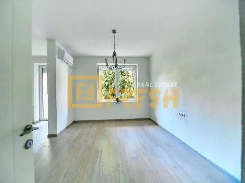 Izdavanje, trosoban stan, 85m², Gorica C, Podgorica - image 4
