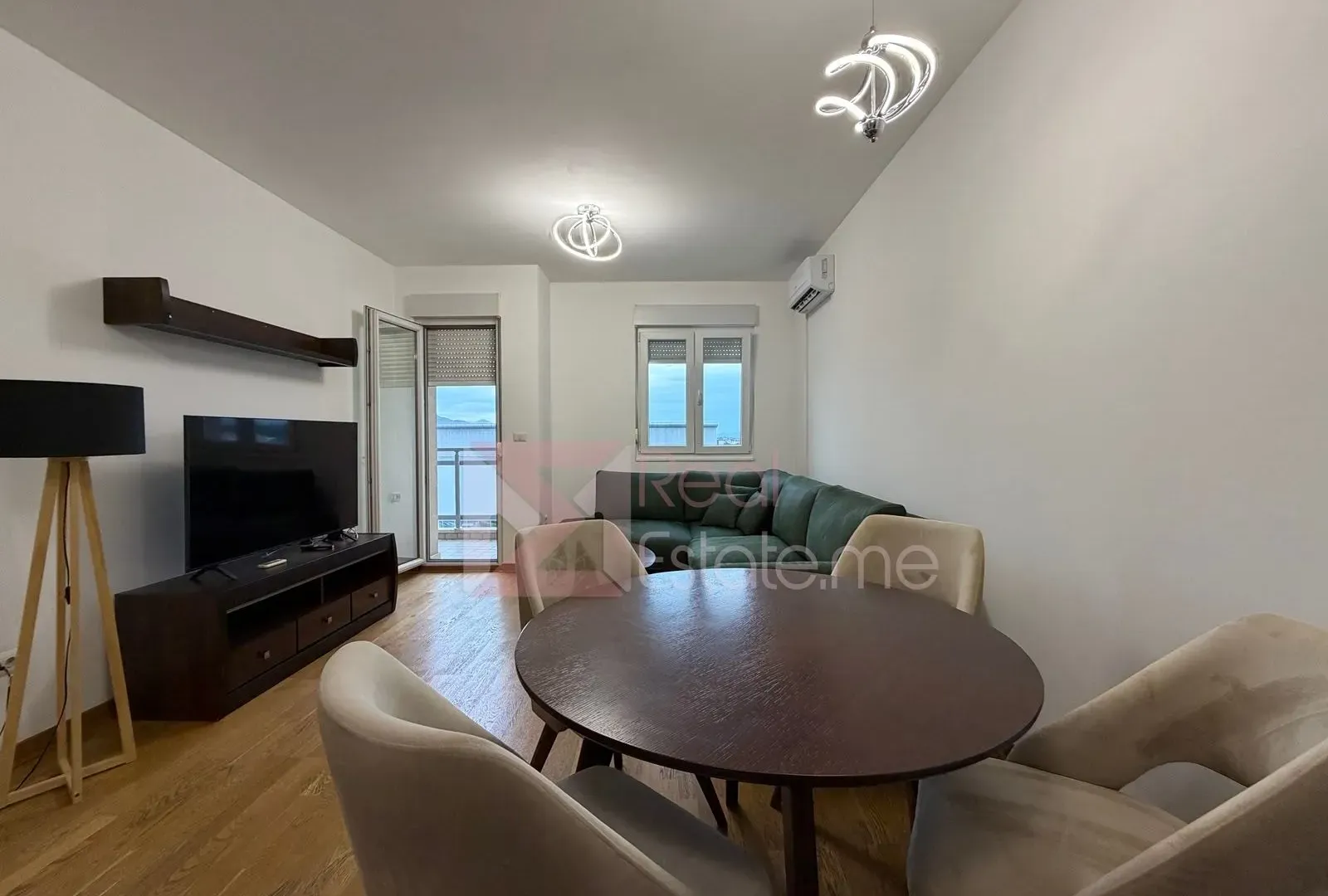 Rent, two bedroom apartment, 68m², City Kvart, Podgorica