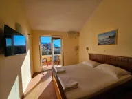 Izdavanje, garsonjera, 35m², Bečići, Budva - image 3