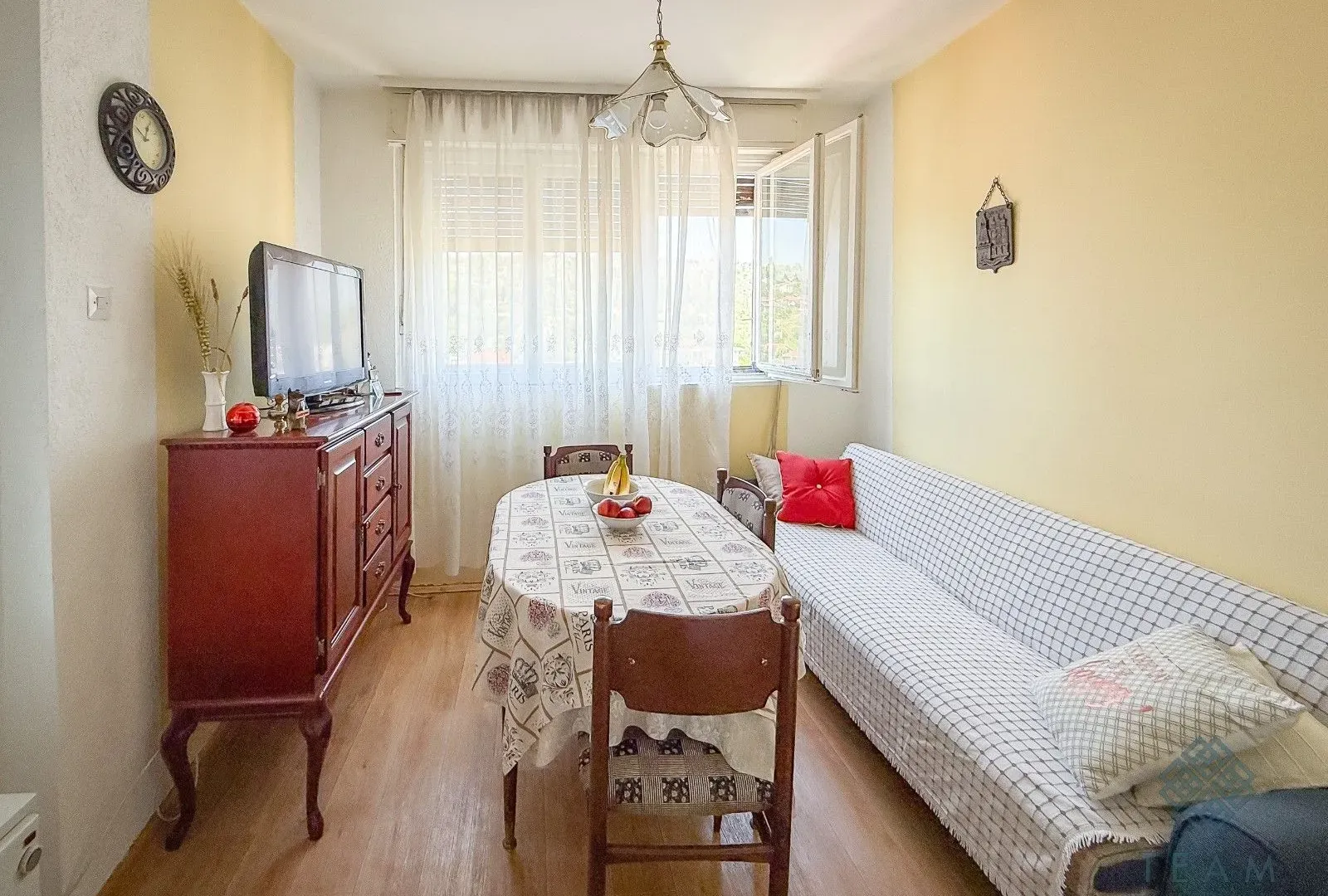 Prodaja, jednosoban stan, 48m², Momišići, Podgorica