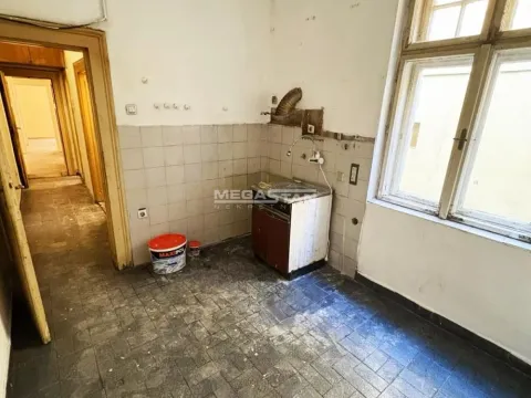 Sale, four bedroom apartment, 91m², Stari Grad, Beograd - image 9