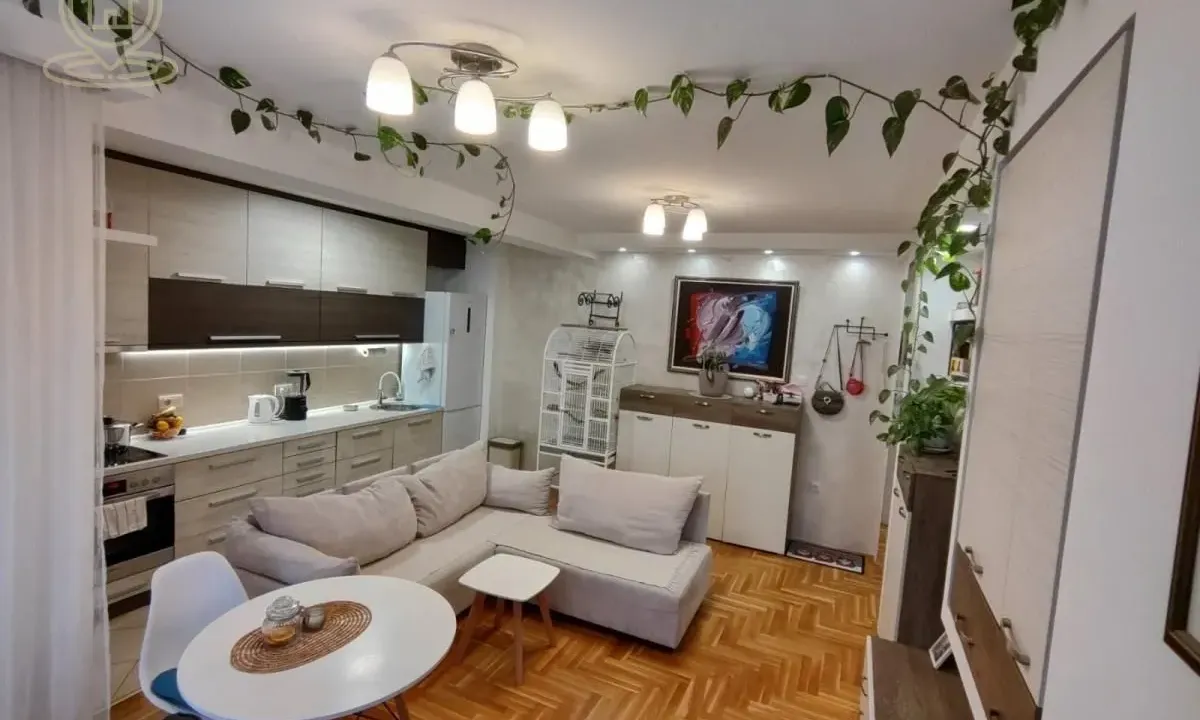 Sale, two bedroom apartment, 42m², Grbavica, Novi Sad Sve Podlokacije