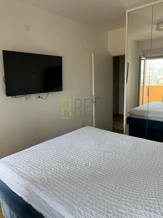 Rent, one bedroom apartment, 43m², City Kej, Podgorica