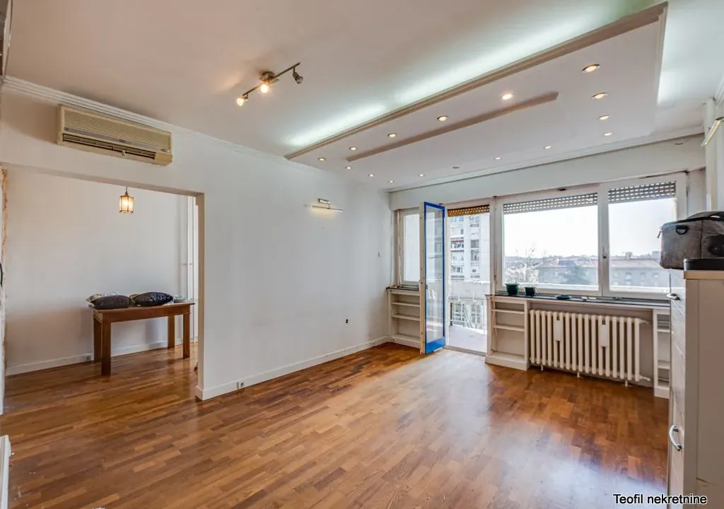 Sale, two bedroom apartment, 78m², Zemun Kej, Zemun Sve Podlokacije
