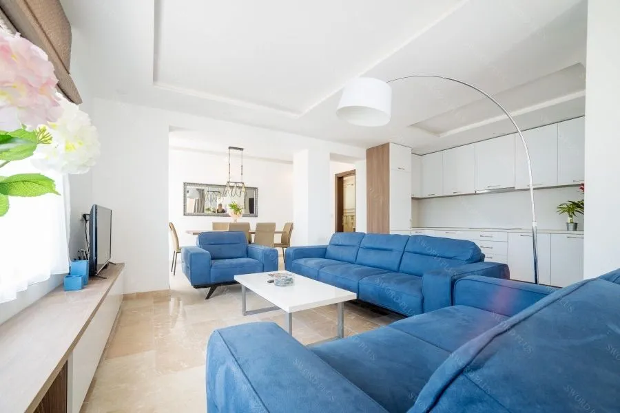 Sale, house, 170m², Centar, Budva