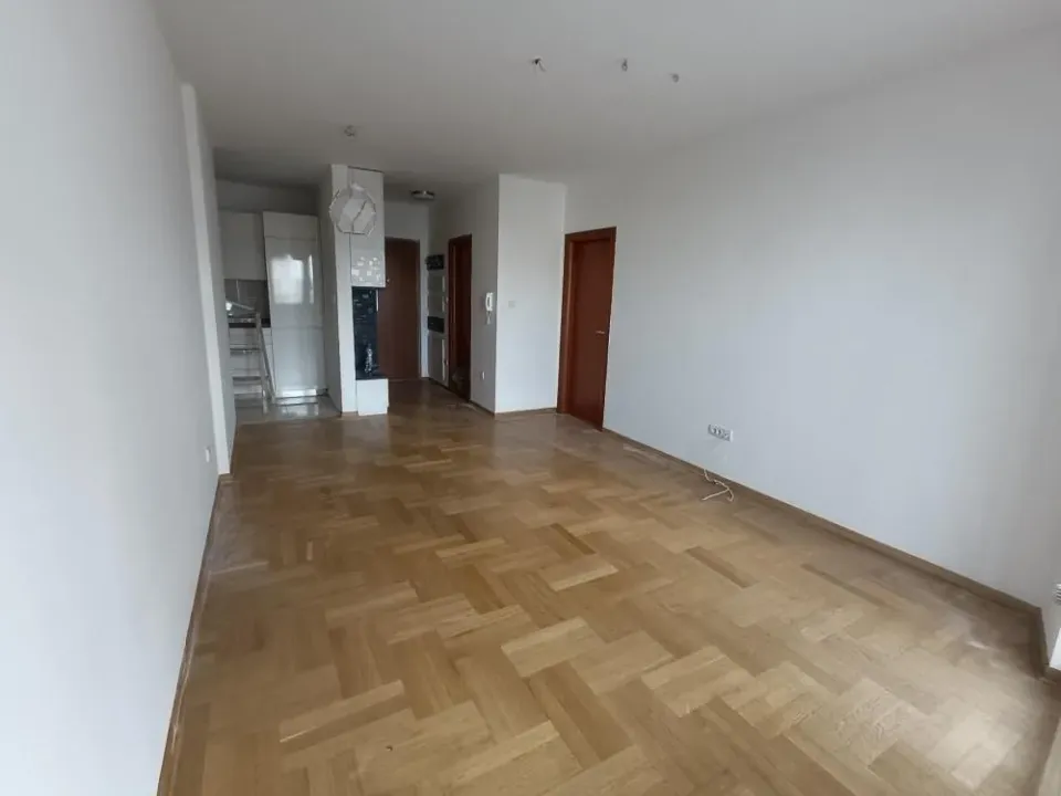 Rent, one bedroom apartment, 45m², Lekino Brdo, Voždovac Sve Podlokacije