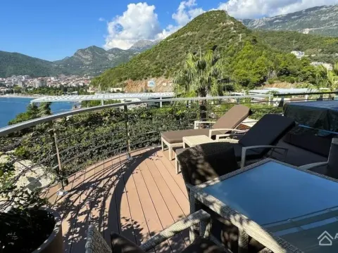 Sale, two bedroom apartment, 141m², Centar, Budva - image 1