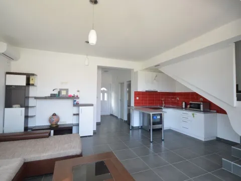 Prodaja, trosoban stan, 100m², Baošići, Herceg Novi - image 6