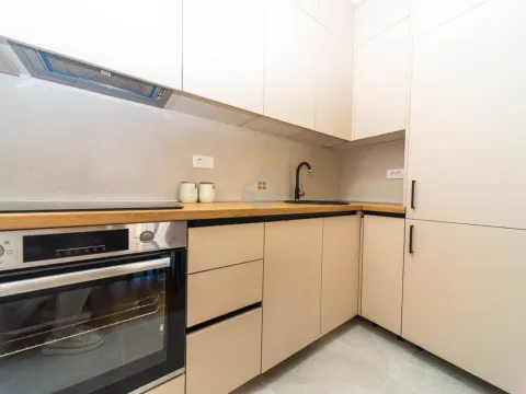 Izdavanje, jednosoban stan, 49m², Central Point, Podgorica - image 5