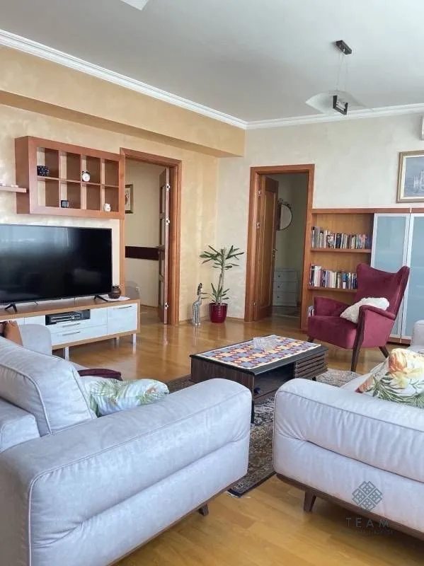 Rent, two bedroom apartment, 100m², Centar, Podgorica