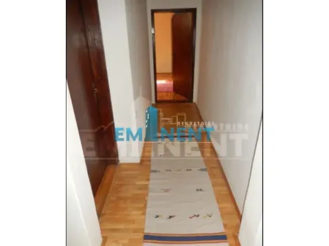 Sale, four bedroom apartment, 119m², Zemun Centar, Zemun Sve Podlokacije - image 11