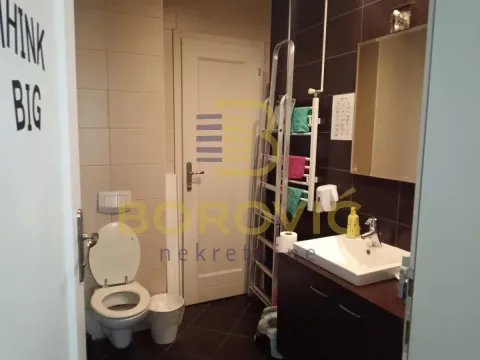 Rent, four bedroom apartment, 115m², Vračar Sve Podlokacije, Beograd - image 17