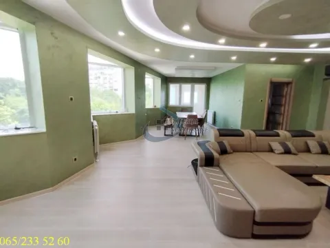 Izdavanje, stan, 165m², Čukarica, Beograd